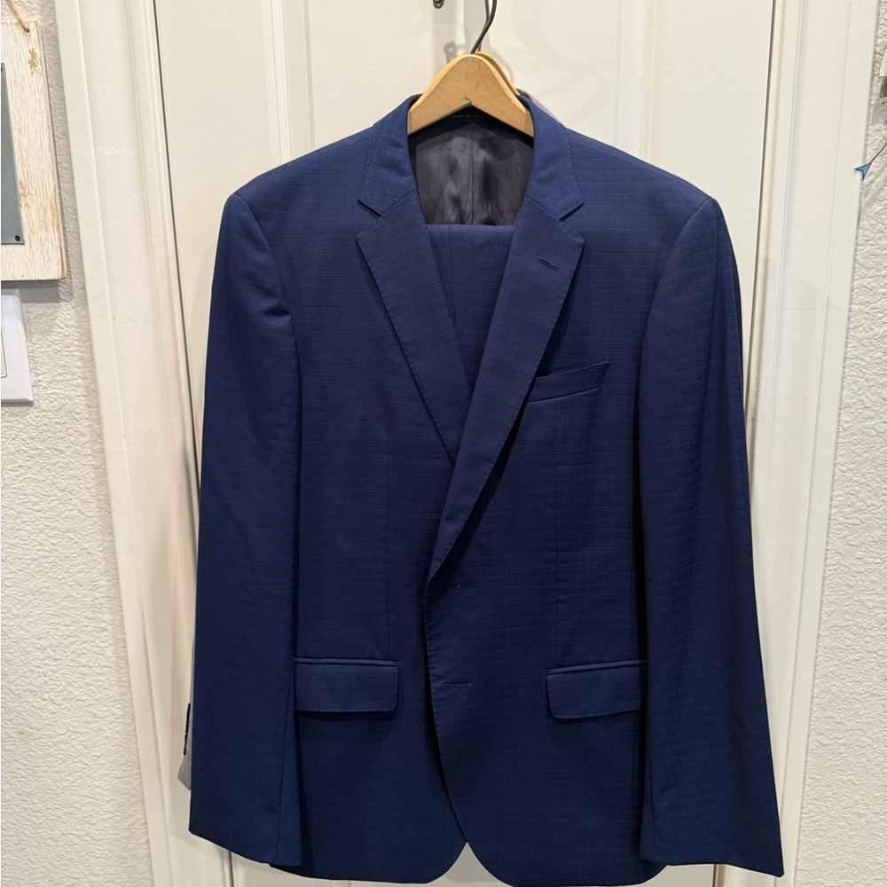Hugo Boss men’s Reda wool suit.
